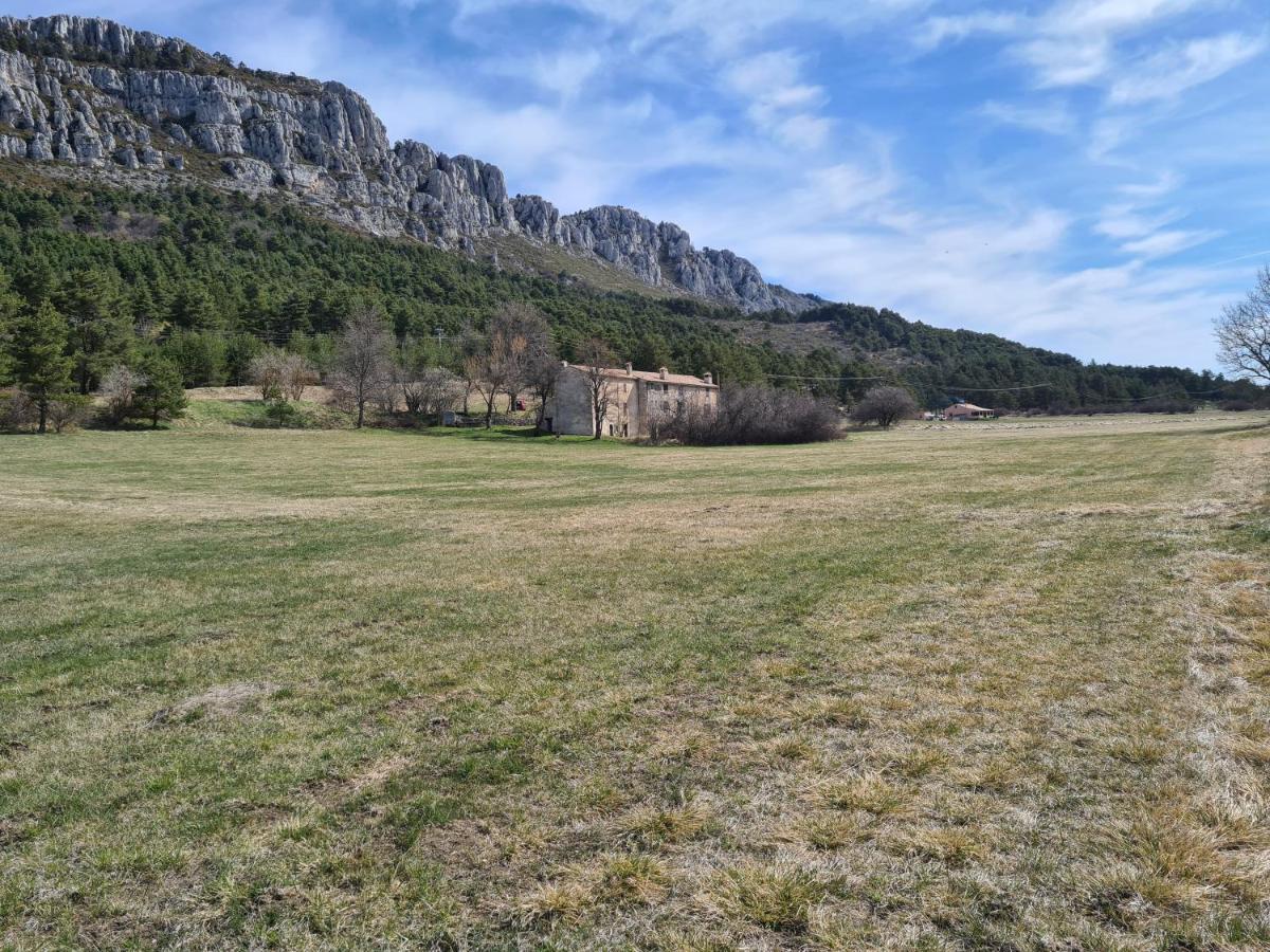 La Grande Maison Dans La Prairie Caille Dış mekan fotoğraf