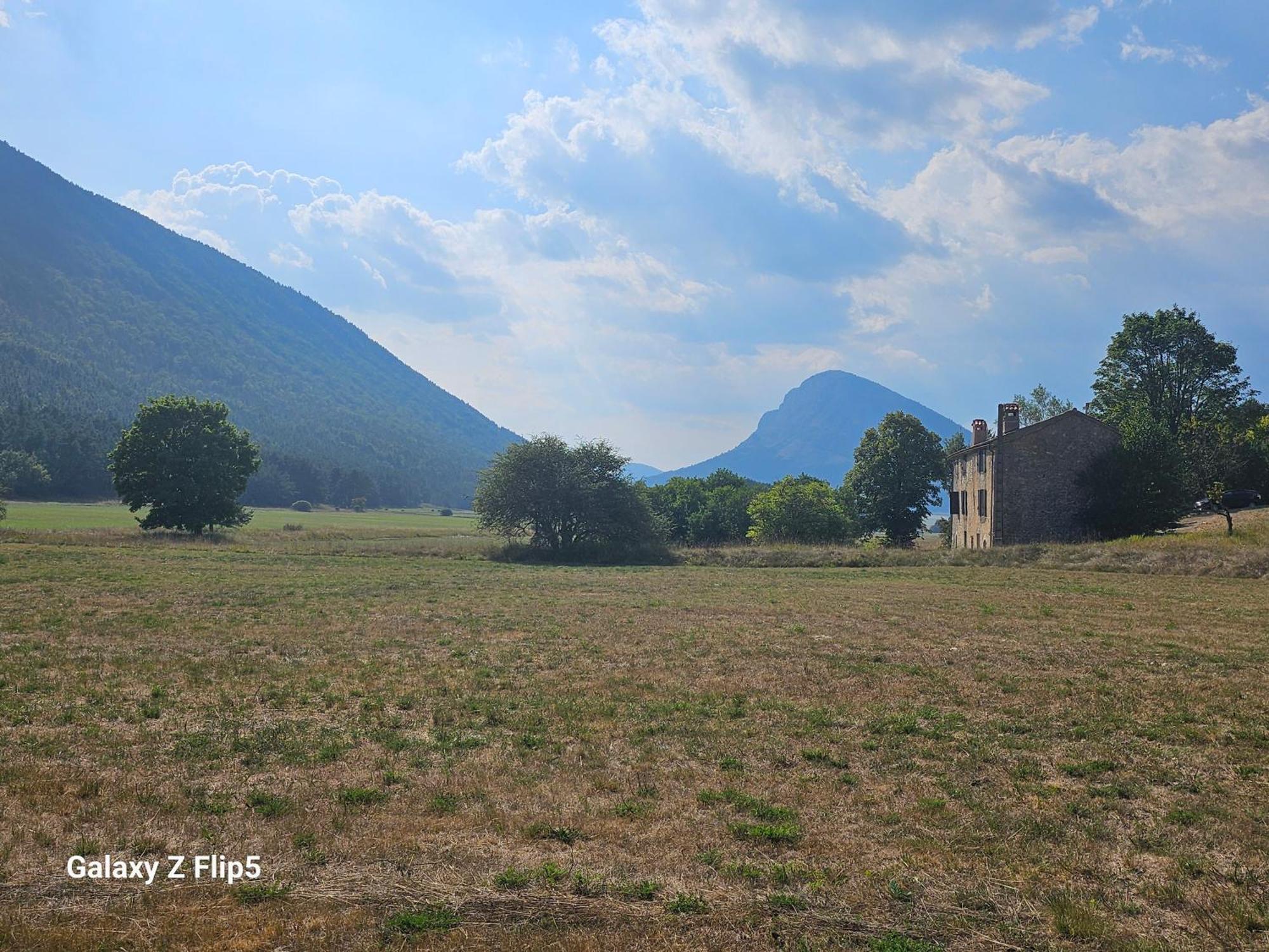 La Grande Maison Dans La Prairie Caille Dış mekan fotoğraf